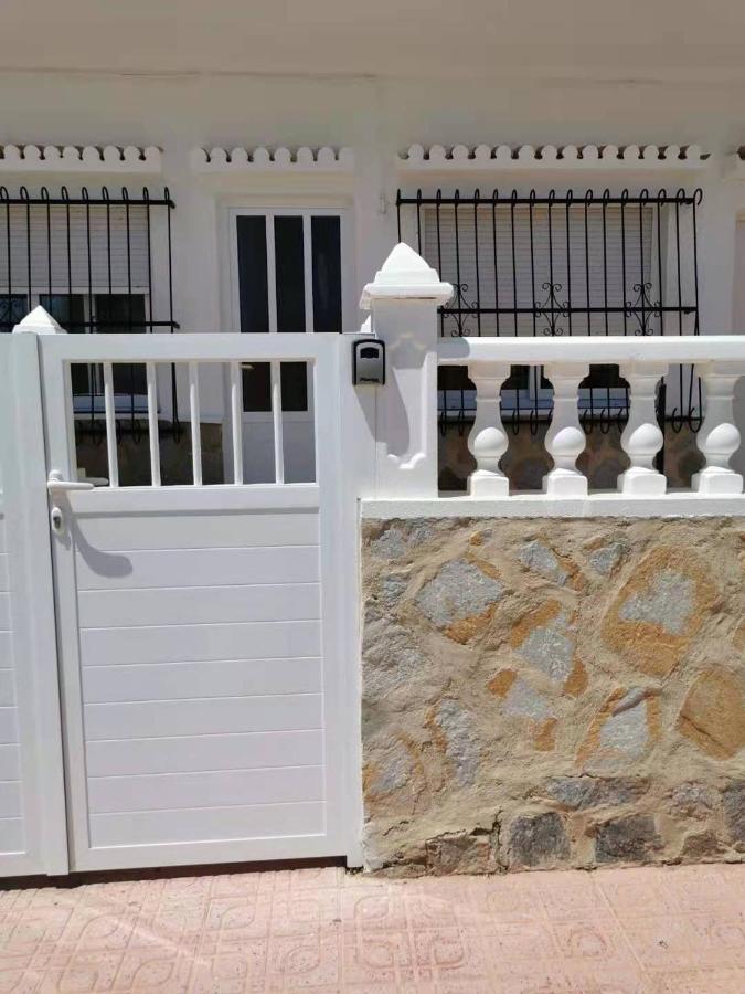 Casa Las Calas Torrevieja Eksteriør billede